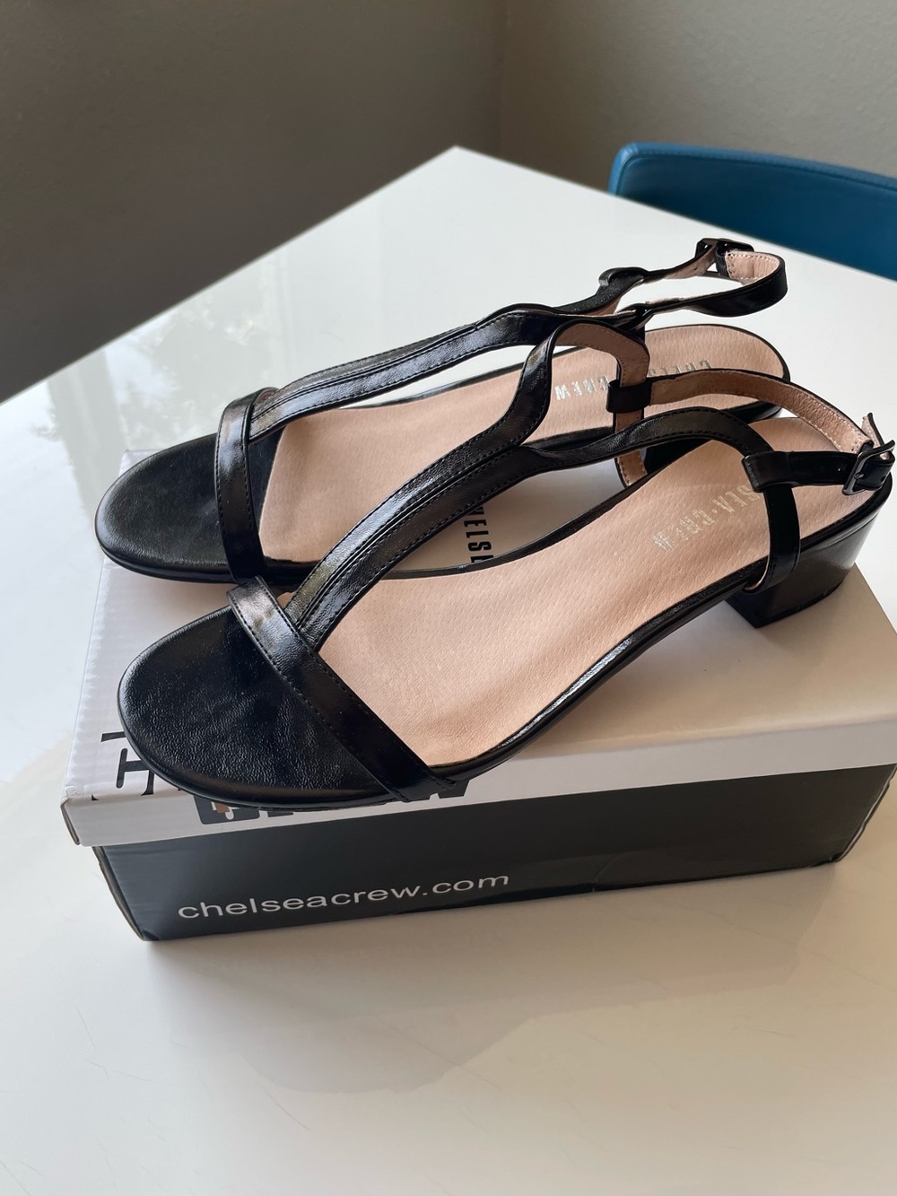 Chelsea Crew Bali T-Strap Block Heel Sandals Black Size 9 NWT - Picture 4 of 8